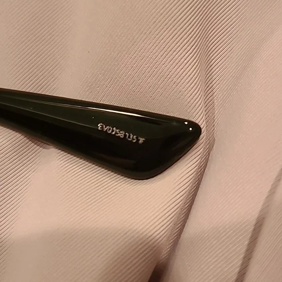 Versace Black Sunglasses brand new in the box - Picture 7 of 14